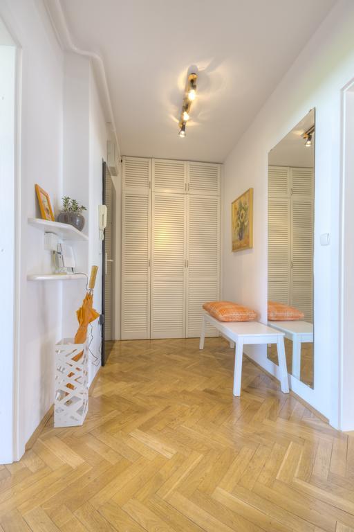 Apartments Fine Ziherlova Ljubljana Bilik gambar